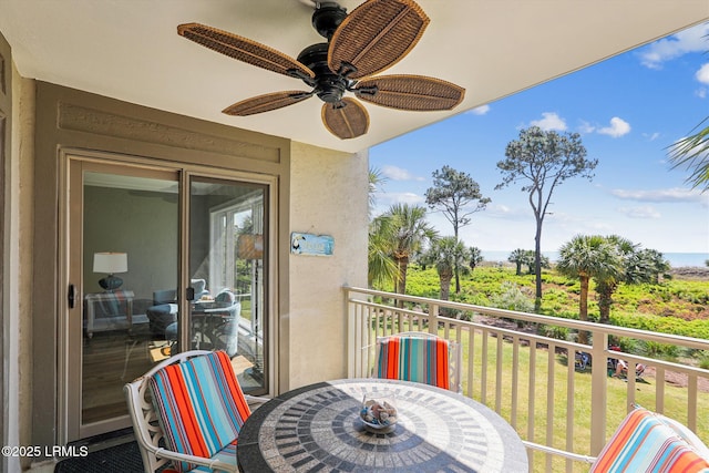 21 S Forest Beach Dr Unit 210, Hilton Head Island, SC 29928 - balcony featuring a ceiling fan and outdoor dining area