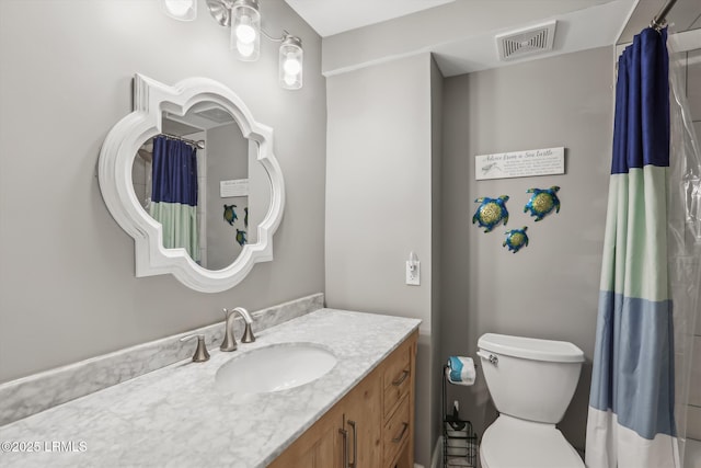 21 S Forest Beach Dr Unit 210, Hilton Head Island, SC 29928 - full bath featuring vanity and a shower with shower curtain