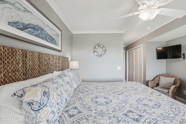 21 S Forest Beach Dr Unit 210, Hilton Head Island, SC 29928 - bedroom with ornamental molding, a closet, and ceiling fan