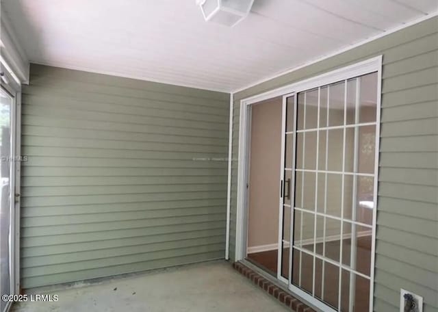 107 S St, Bluffton, SC 29910 - view of unfurnished sunroom