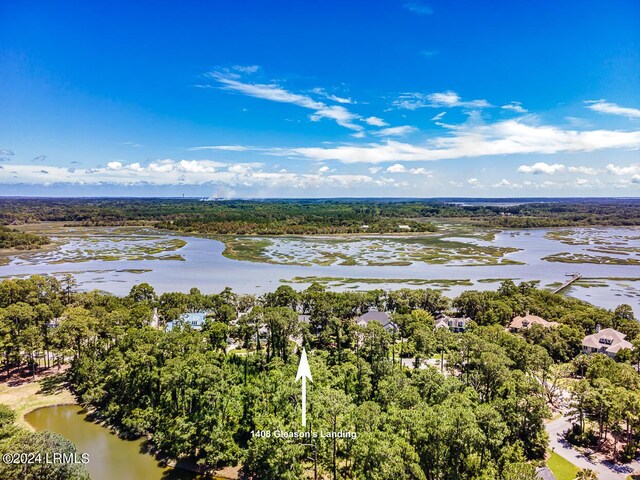 bird's eye view featuring a water view