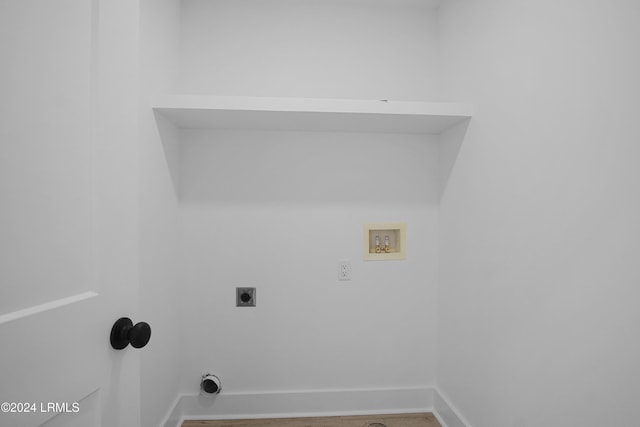 329 S St, Bluffton, SC 29910 - laundry area with electric dryer hookup and washer hookup