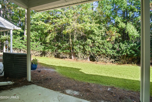 329 S St, Bluffton, SC 29910 - view of yard