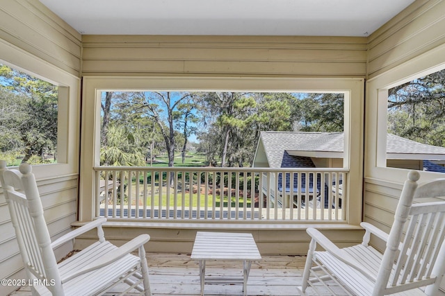 view of sunroom / solarium