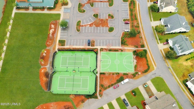 bird's eye view with a residential view