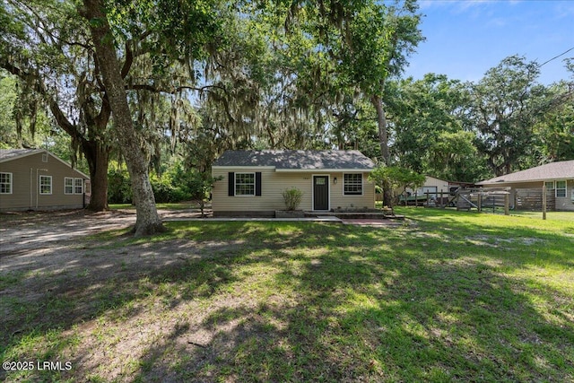 1807 Battery Park Dr, Port Royal, SC 29935 - view of front of home