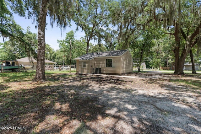1807 Battery Park Dr, Port Royal, SC 29935 - view of yard featuring view of wooded area