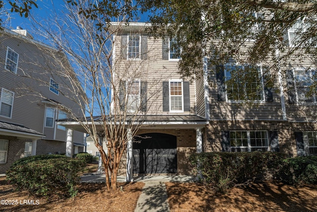 view of front of home featuring an attached garage