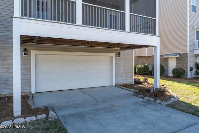 2176 Blakers Blvd, Okatie, SC 29909 - garage featuring driveway
