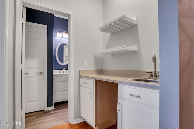 380 Marshland Rd Unit E26, Hilton Head Island, SC 29926 - bathroom with vanity and wood finished floors
