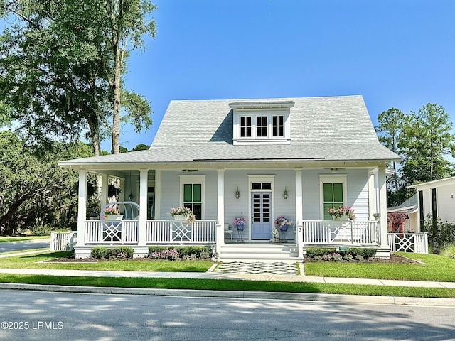 3 Veridian Park E, Beaufort, SC 29907 - view of front facade featuring a porch and a shingled roof