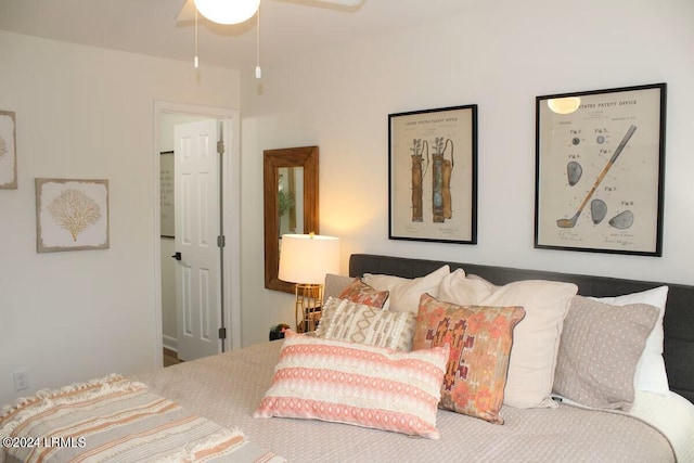 bedroom featuring ceiling fan