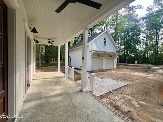 14 Heron Pt, Okatie, SC 29909 - garage with ceiling fan