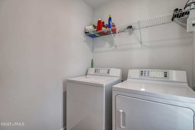 580 Rudy Dr, Hardeeville, SC 29927 - washroom featuring laundry area and washer and clothes dryer