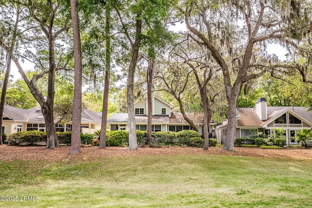 459 Bb Sams Dr, Saint Helena Island, SC 29920 - view of front facade with a front yard
