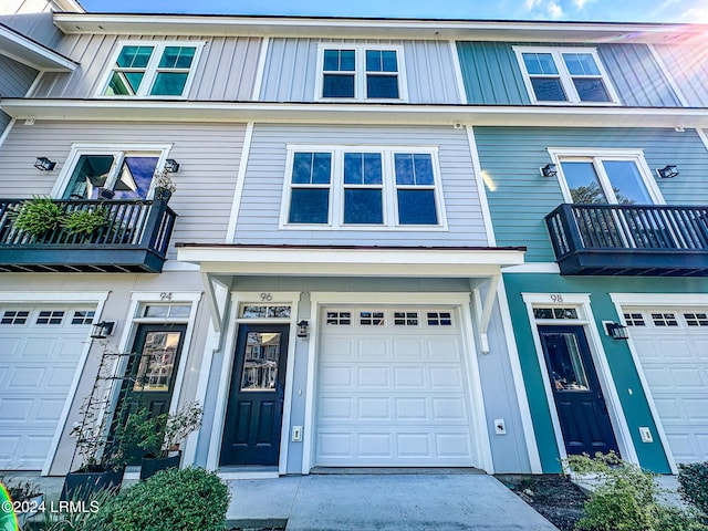 view of townhome / multi-family property