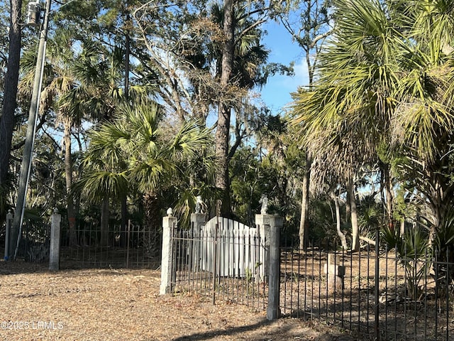 51 Harbor River Cir, Saint Helena Island, SC 29920