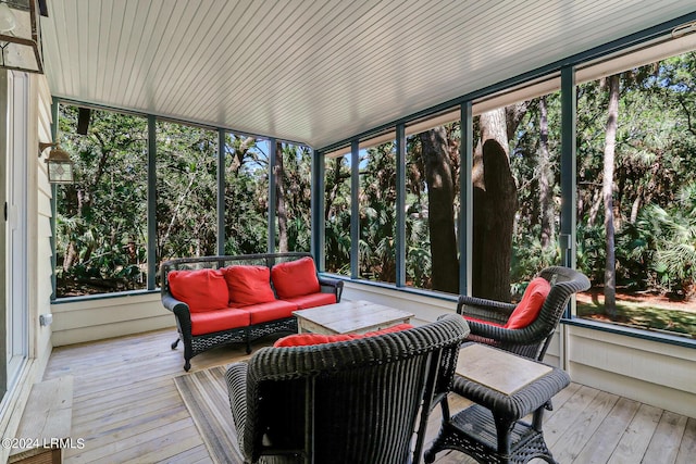 view of sunroom / solarium