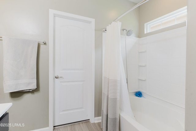 173 Okatie Park Cir E, Ridgeland, SC 29936 - full bath with shower / tub combo, vanity, and wood finished floors