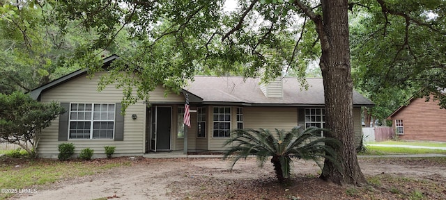 52 Marsh Dr, Beaufort, SC 29907 - photo 1