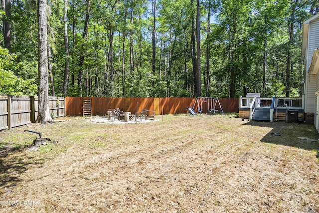 5 Summer Field Ct, Beaufort, SC 29907 - fenced backyard featuring a wooden deck