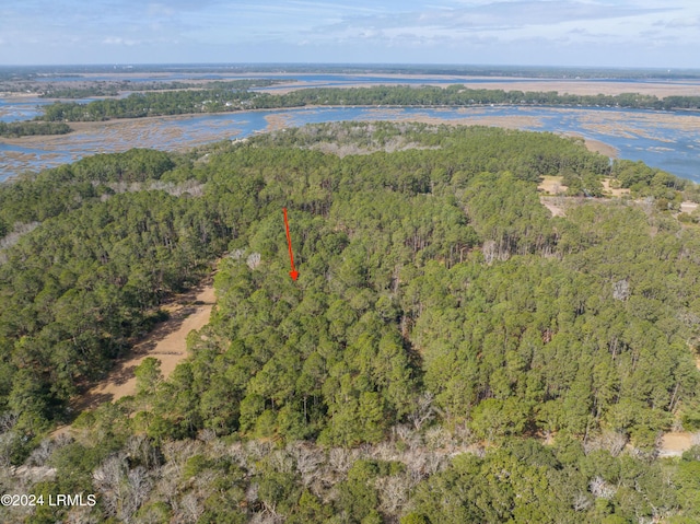 Listing photo 2 for 46 Old Smugglers Wharf Rd, Saint Helena Island SC 29920