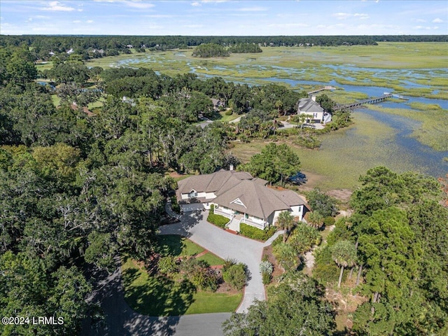 bird's eye view featuring a water view