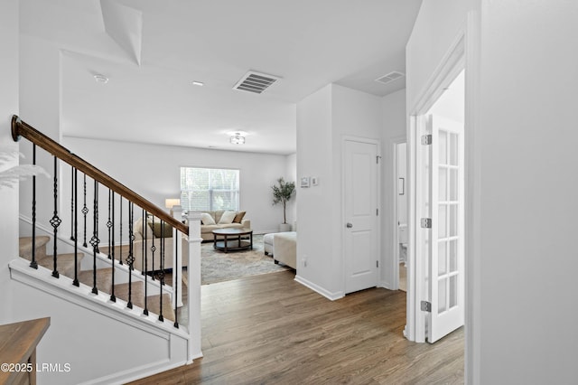 68 Keowee Ln, Beaufort, SC 29906 - interior space with wood finished floors, baseboards, and visible vents