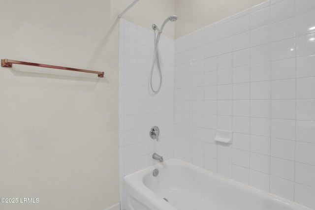 full bath featuring shower / washtub combination