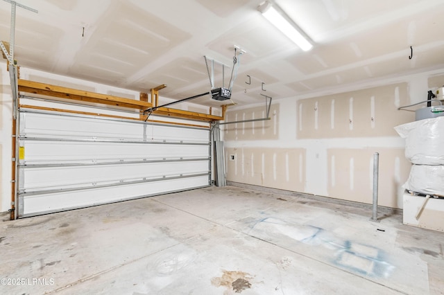 4944 Tidal Walk Ln, Beaufort, SC 29907 - garage with a garage door opener
