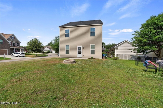 28 Kings Cross Ct, Beaufort, SC 29902 - back of property featuring an outdoor fire pit