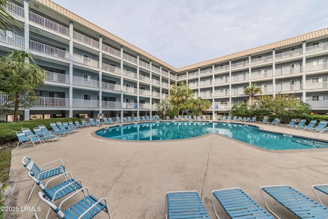 663 William Hilton Pkwy Unit 2126, Hilton Head Island, SC 29928 - community pool with a patio