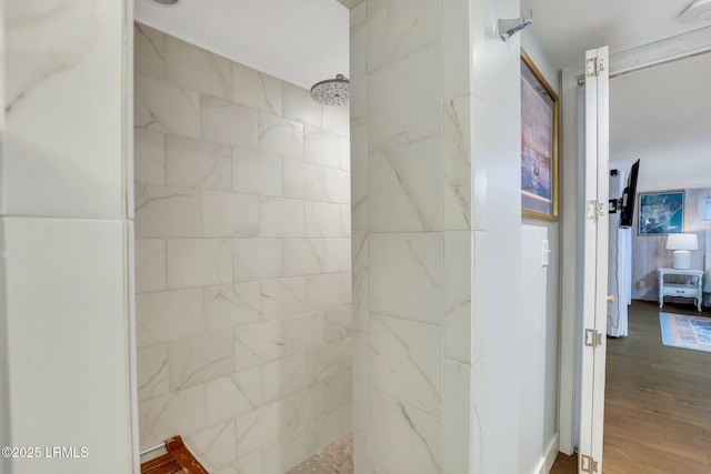 34 W Beach Lagoon Dr, Hilton Head Island, SC 29928 - bathroom featuring wood finished floors and tiled shower