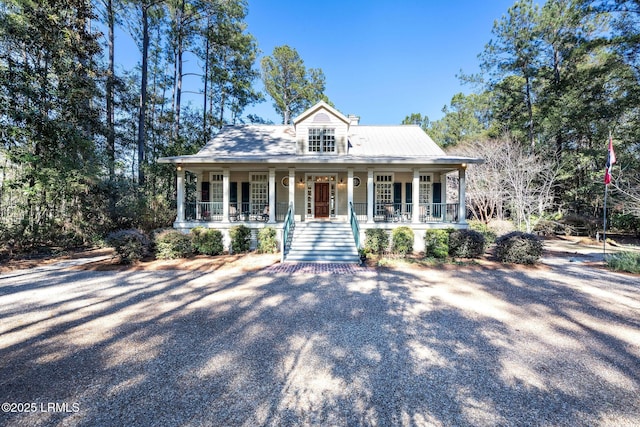 view of front of house with covered porch