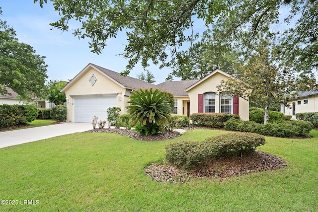7 Fenwick Dr, Bluffton, SC 29909 - single story home featuring stucco siding, an attached garage, concrete driveway, and a front yard