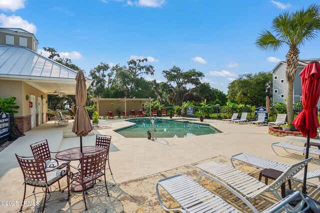 71 Battery Creek Club Dr, Beaufort, SC 29902 - photo 1