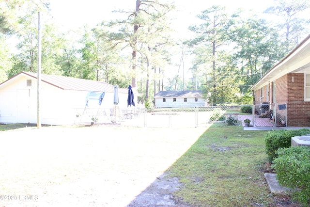 110 Joey St, Hampton, SC 29924 - view of yard