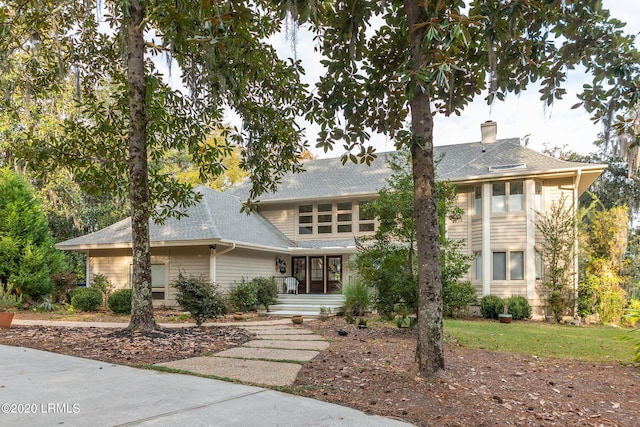 view of front facade