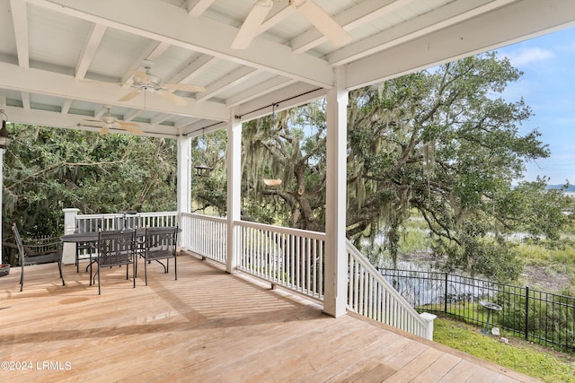 deck featuring ceiling fan