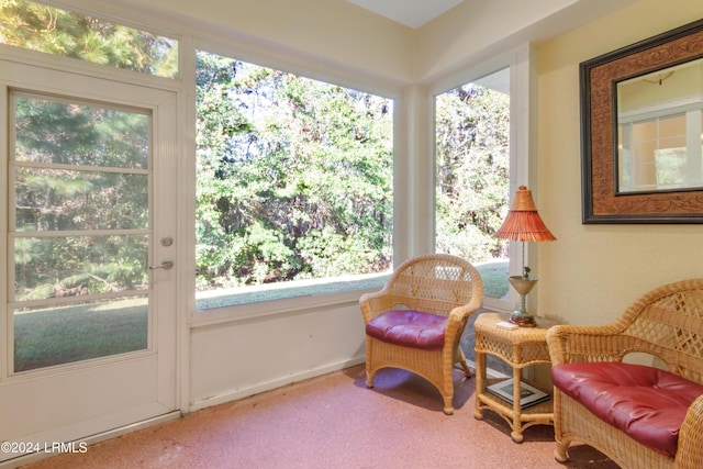sitting room with baseboards