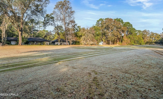 100 Thomas Sumter St, Beaufort, SC 29907 - view of home's community featuring view of scattered trees