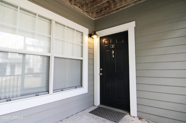 view of property entrance