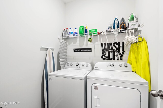 400 Ramport St, Ridgeland, SC 29936 - laundry room featuring laundry area and washer and clothes dryer