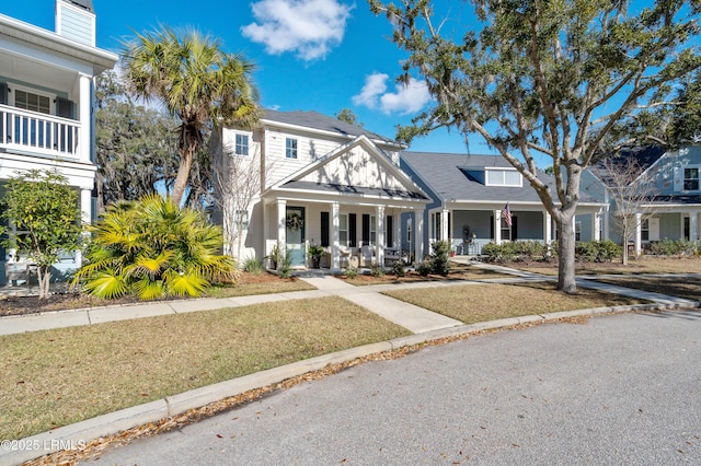 view of front of house featuring a porch