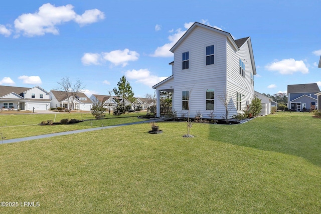 view of front of home with a front lawn