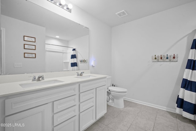 full bath with double vanity, a shower with shower curtain, and a sink