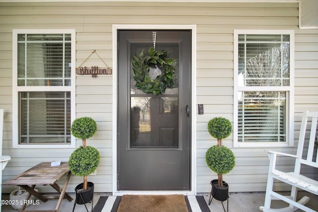 view of property entrance