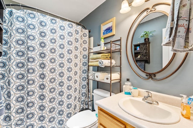 6 Wegeon Ln, Beaufort, SC 29906 - bathroom featuring vanity and curtained shower