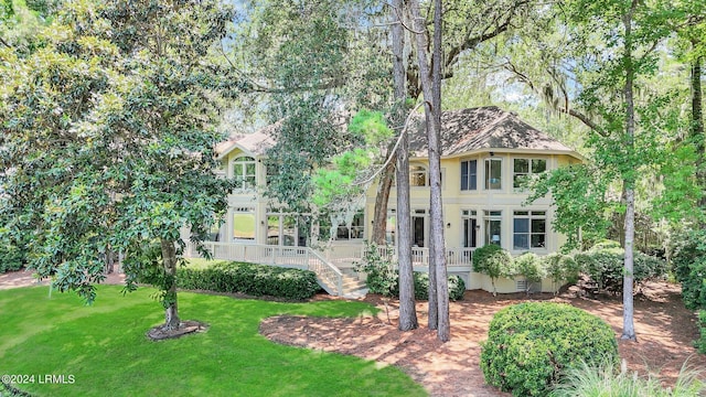 exterior space with a front yard