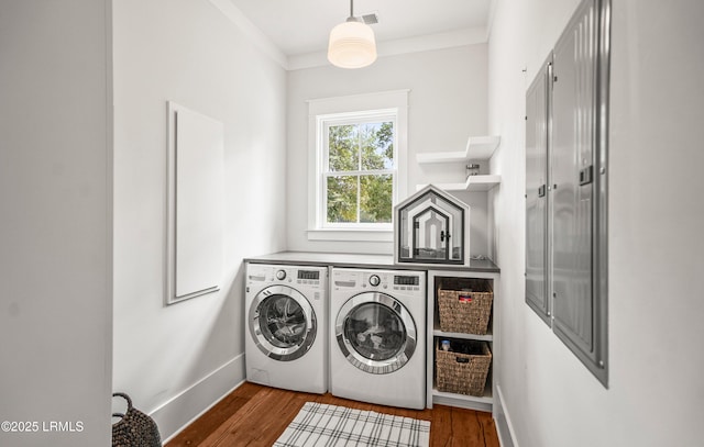 575 Distant Island Dr, Beaufort, SC 29907 - laundry area with washer and dryer and wood finished floors